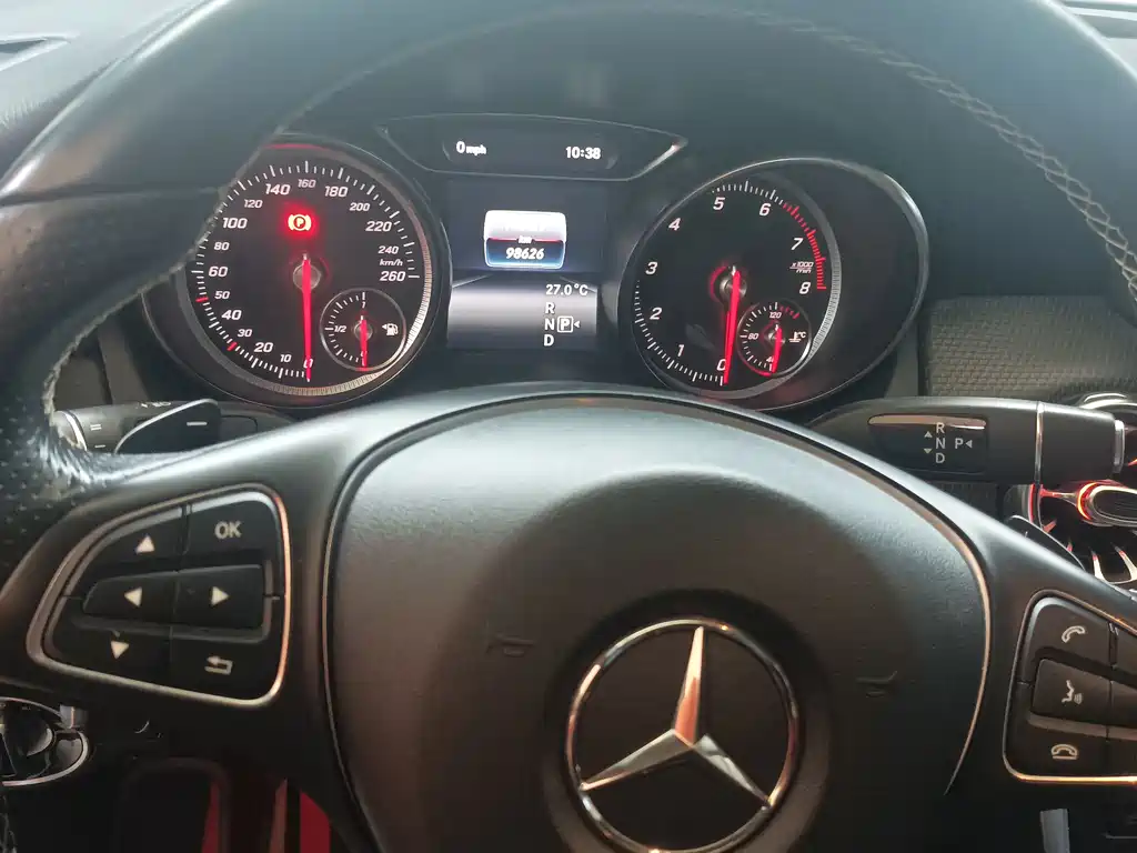 Mercedes-Benz GLA 2018 — фото 12
