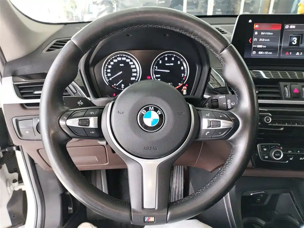 BMW X1 2021 — фото 10