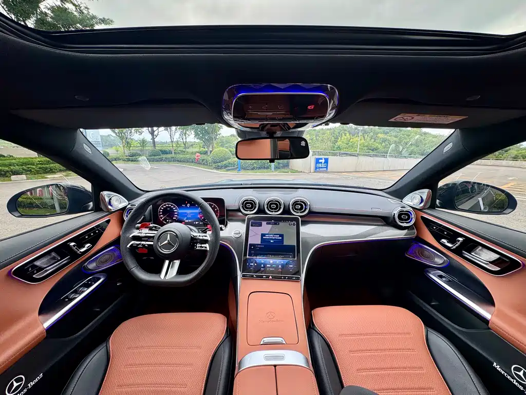 Mercedes-Benz C-Class 2024