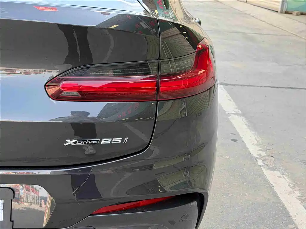 BMW X4 2020 — фото 16