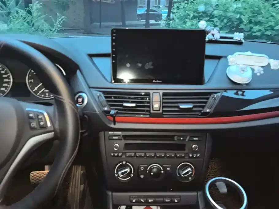 BMW X1 2015 — фото 13