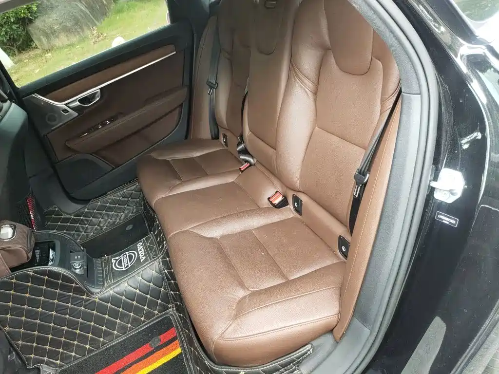 Volvo S90 PHEV 2019 — фото 15