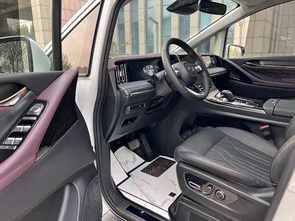 GAC Trumpchi M8 2024