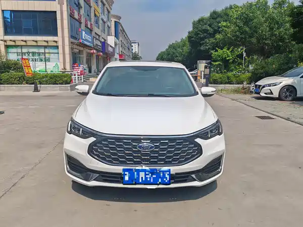Ford Escort 2021