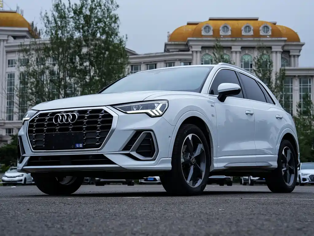 Audi Q3 2022