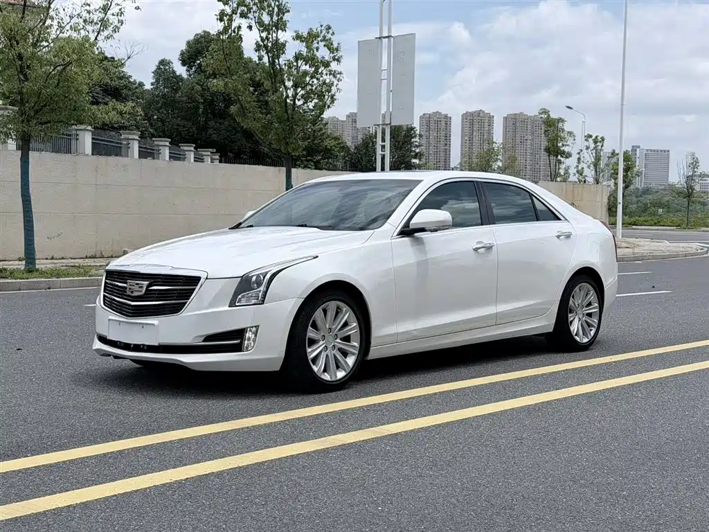 Cadillac ATS-L 2018 — фото 1