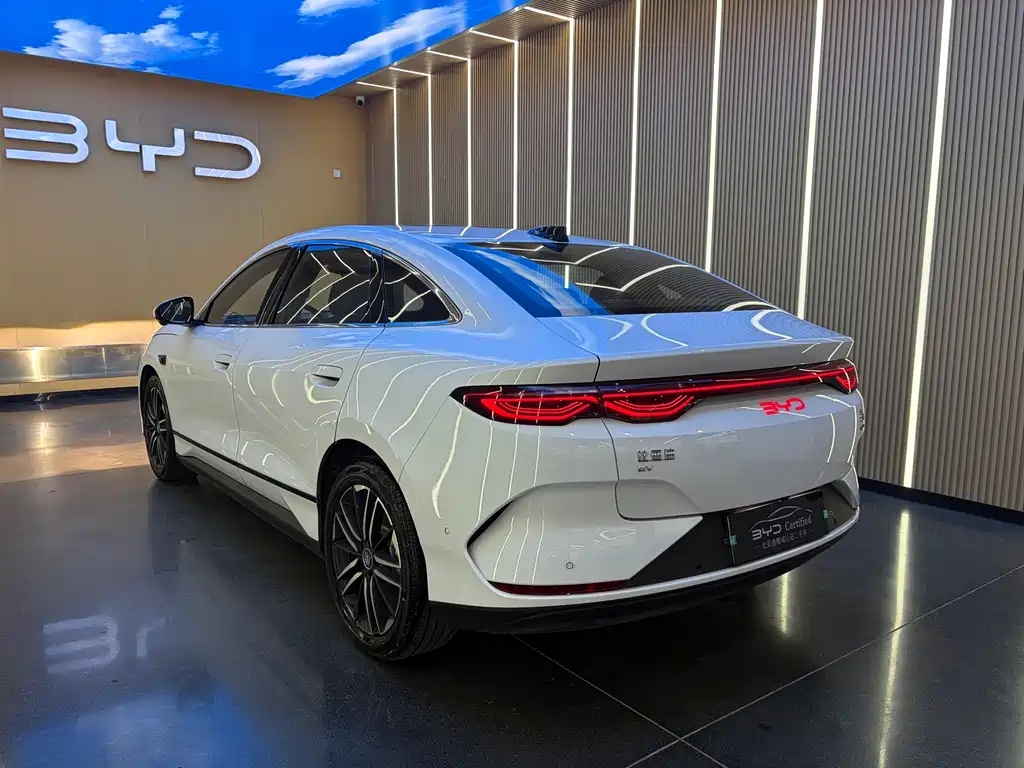BYD Qin L 2025 — фото 6