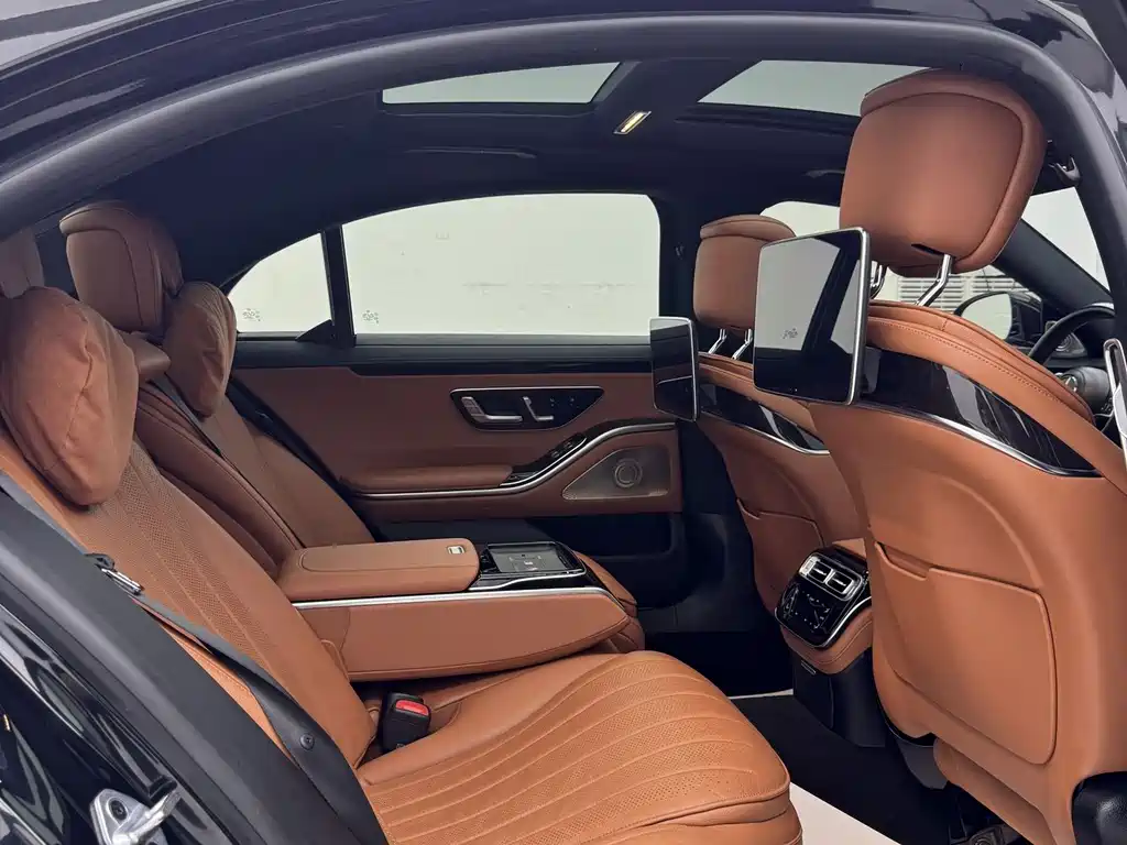 Mercedes-Benz S-Class 2022 — фото 8