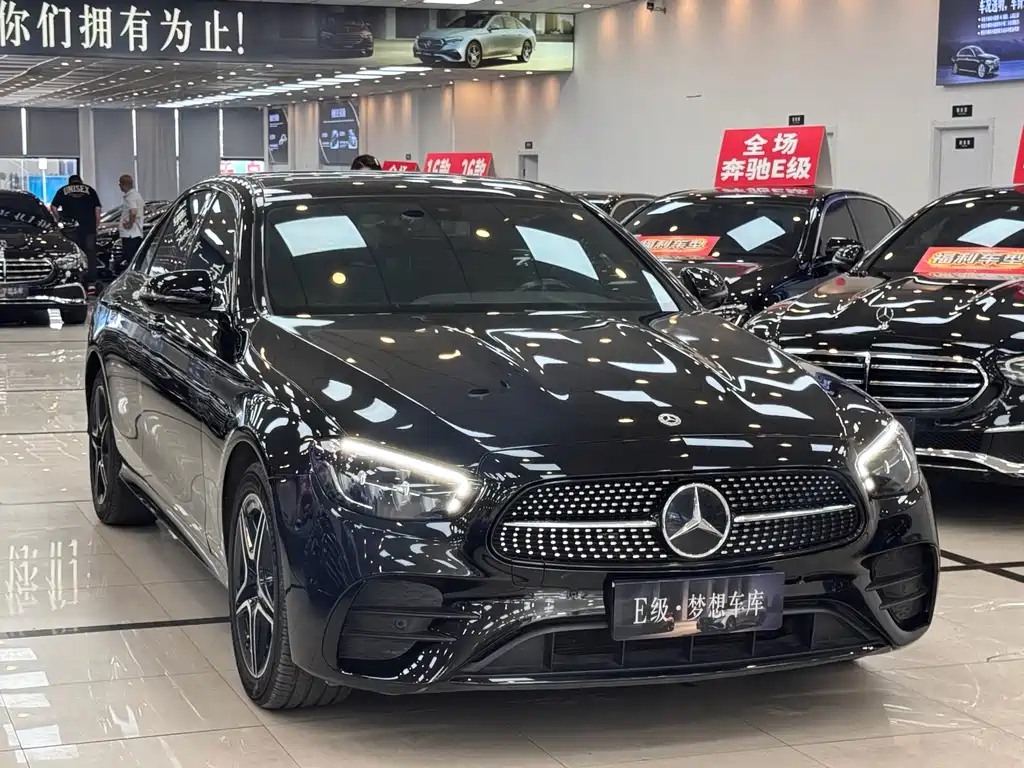 Mercedes-Benz E-Class 2022 — фото 2
