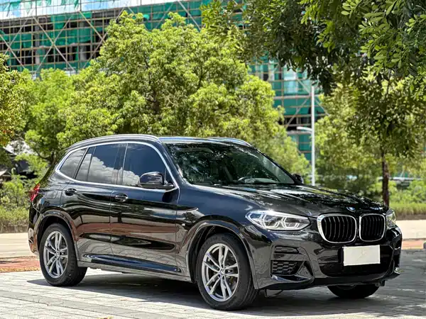 BMW X3 2021