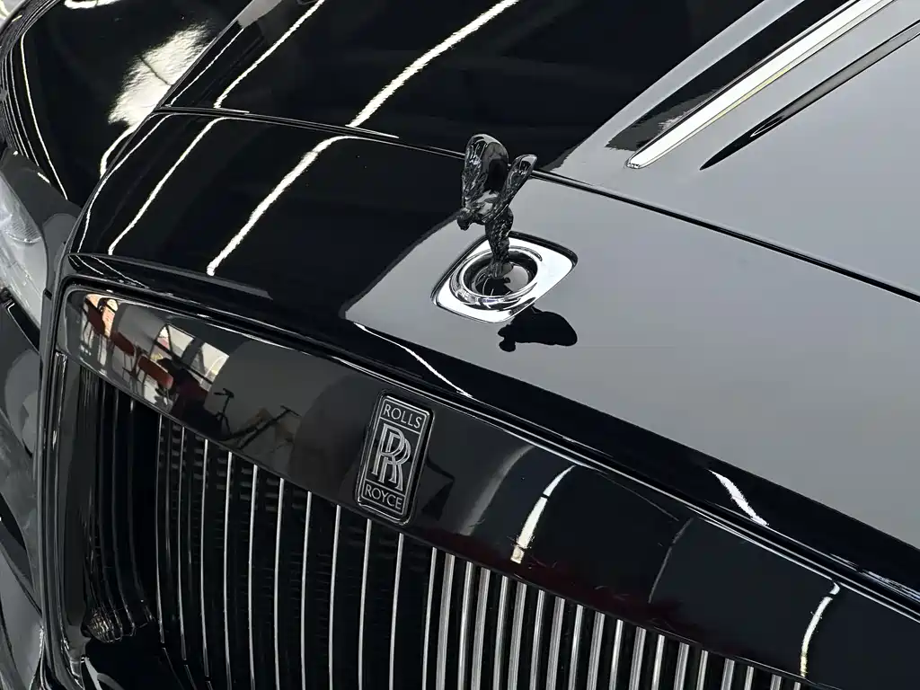 Rolls-Royce Wraith 2017 — фото 16
