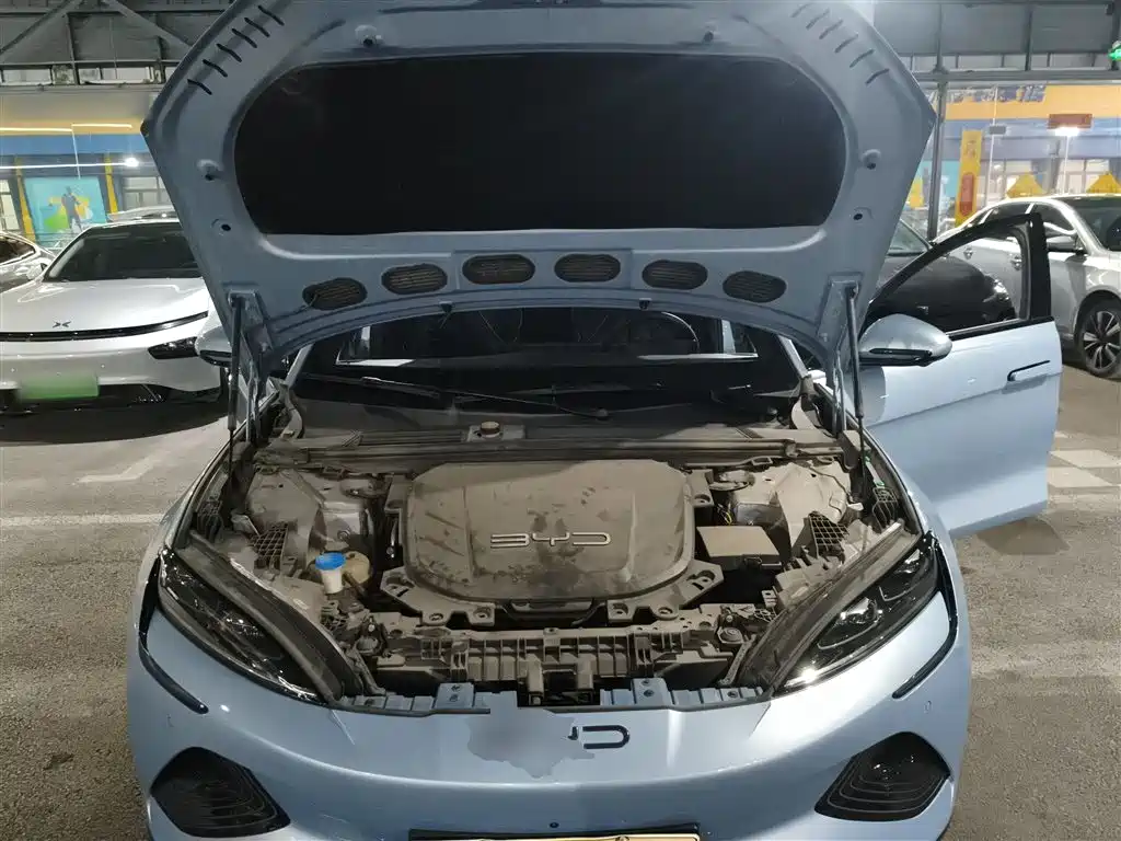 BYD Seal 2023 — фото 16