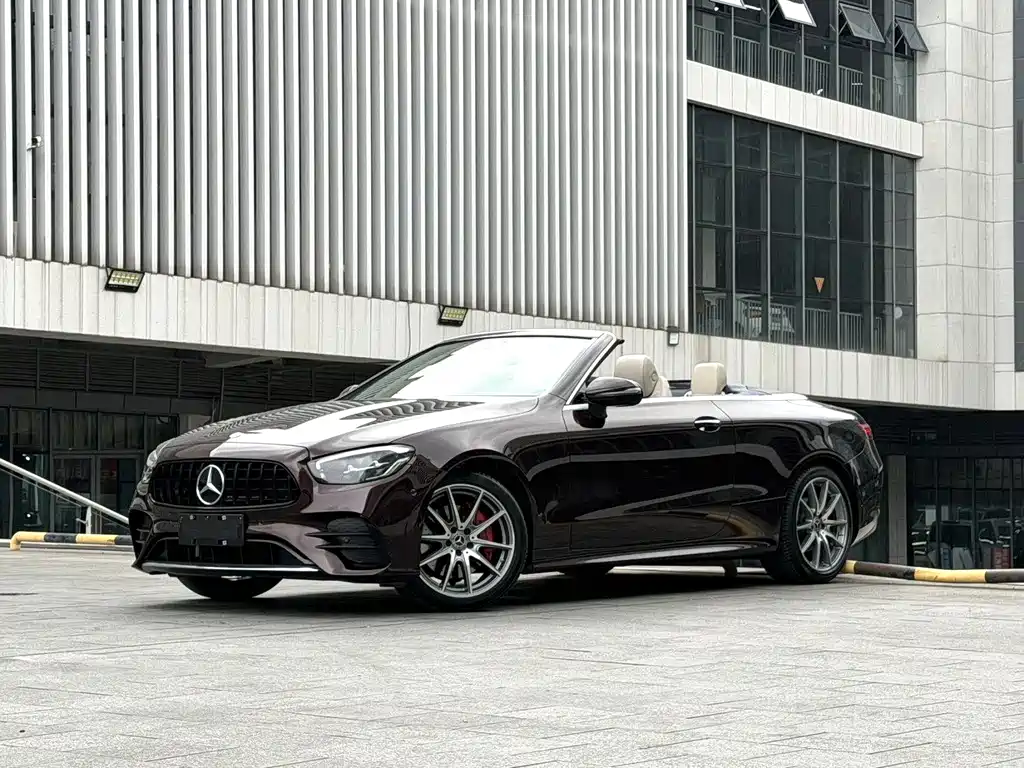 Mercedes-Benz E-Class 2023