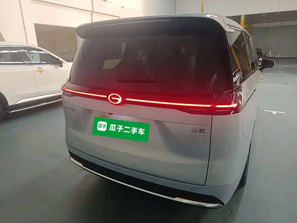 GAC Motor E8 PHEV 2024 — фото 6