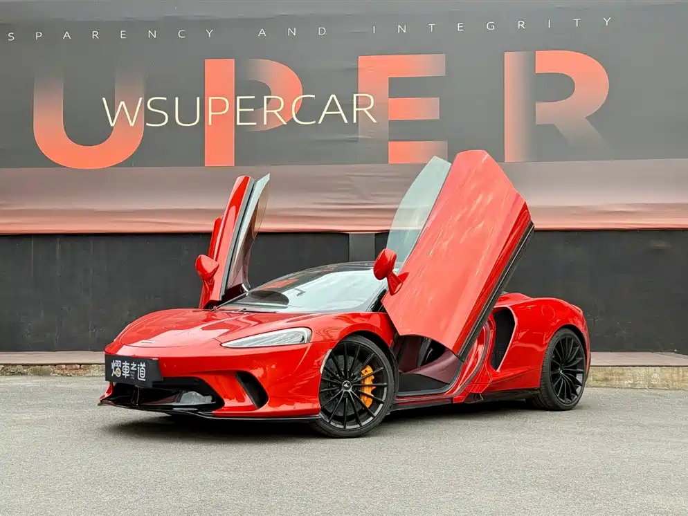 McLaren GT 2022