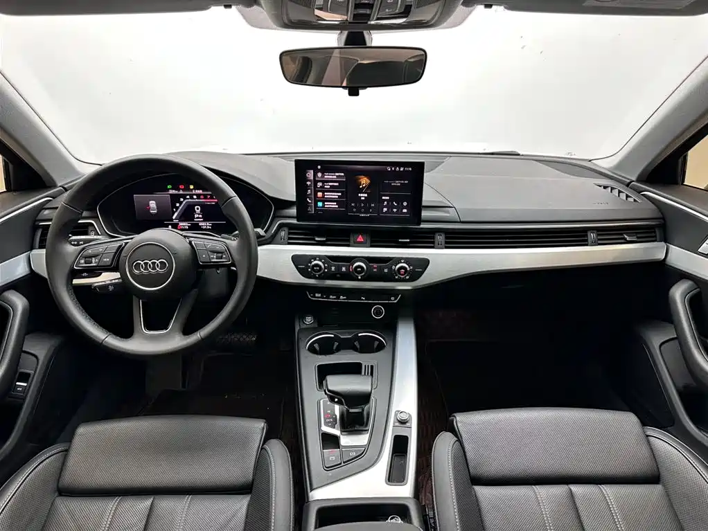Audi A4L 2024 — фото 10