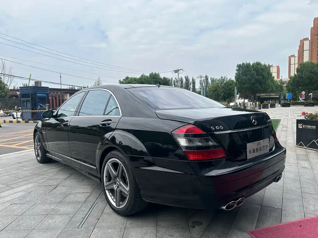 Mercedes-Benz S-Class AMG 2009 — фото 26