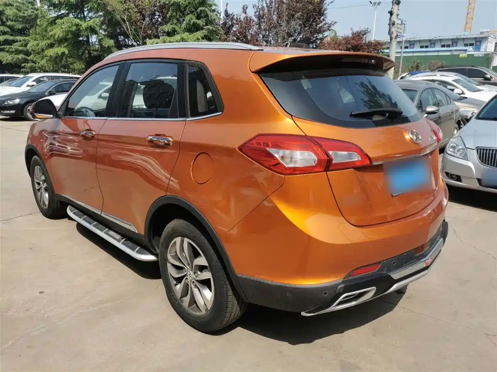 BAIC Senova X65 2017 — фото 5