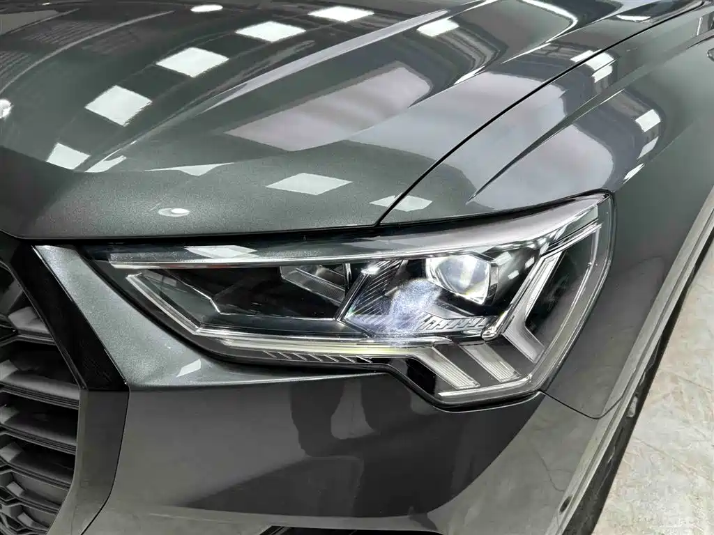 Audi Q3 2023 — фото 18