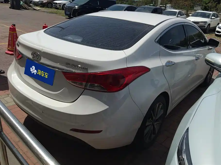 Hyundai Elantra Langdong 2016 — фото 3
