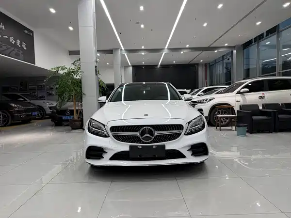 Mercedes-Benz C-Class 2020