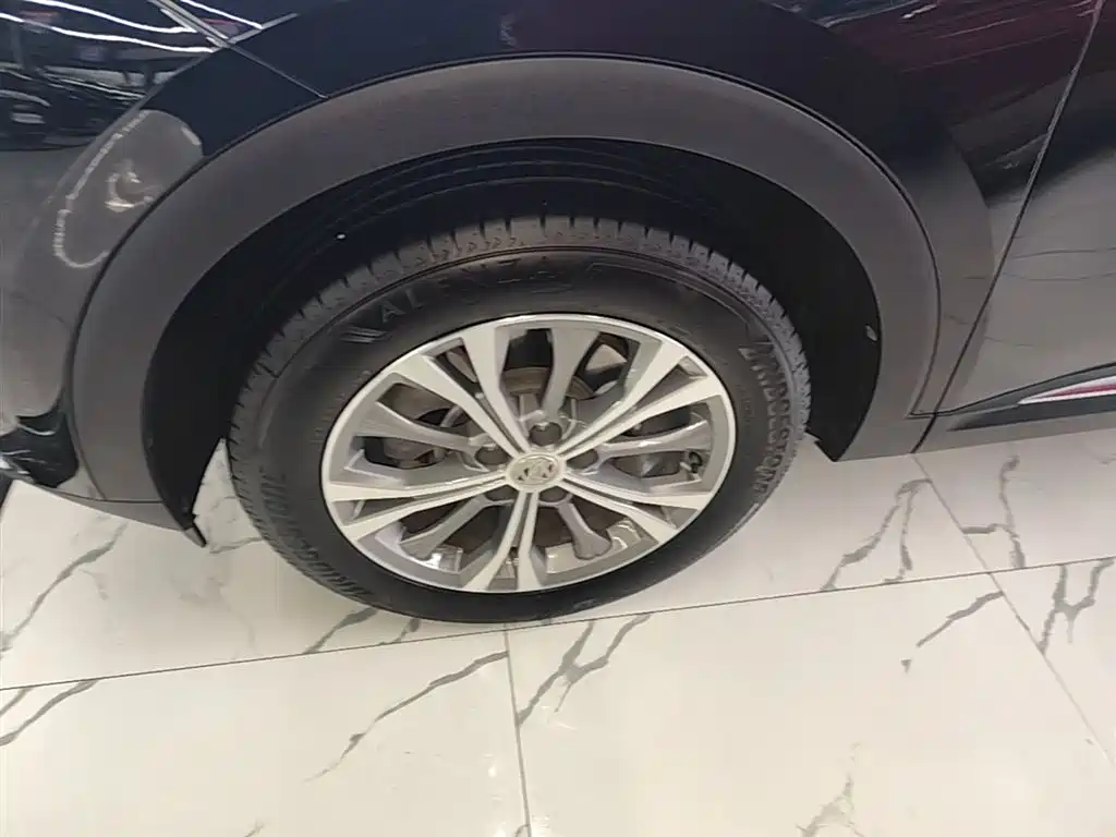 Buick Envision Plus 2023 — фото 23