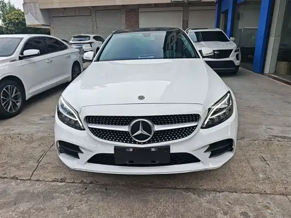 Mercedes-Benz C-Class 2020