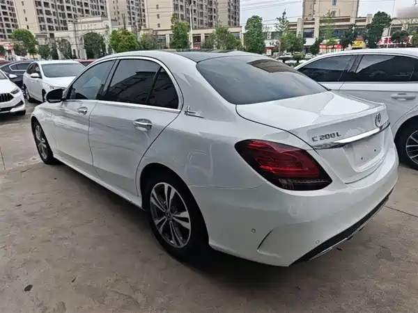 Mercedes-Benz C-Class 2020