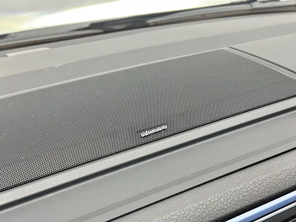 Volkswagen Multivan 2018 — фото 29