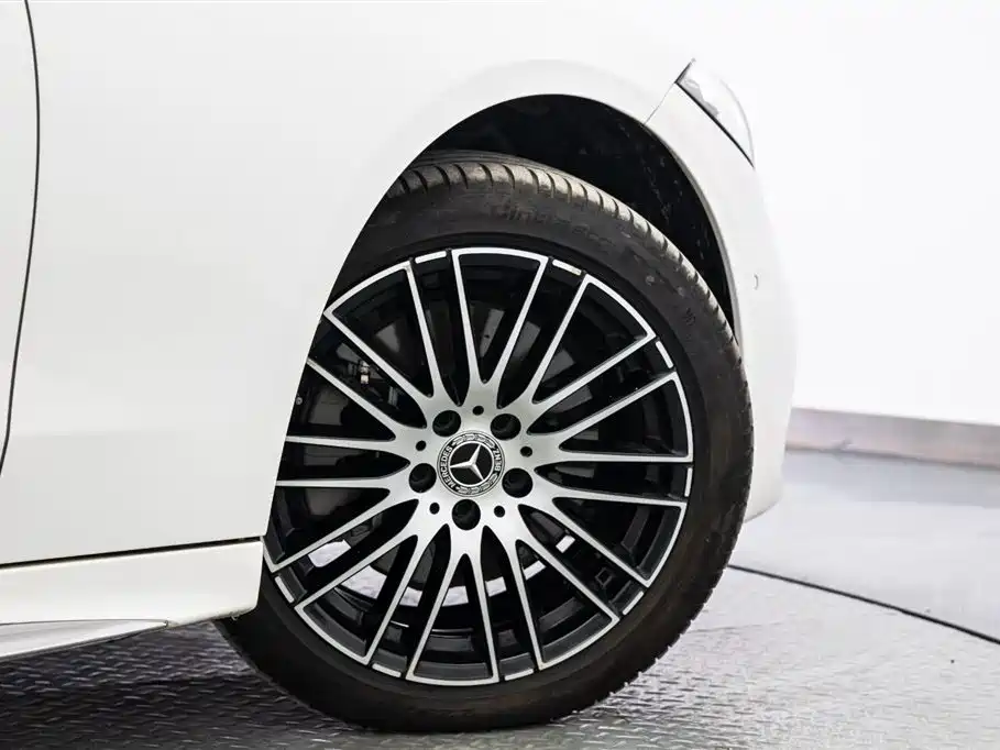 Mercedes-Benz C-Class 2022 — фото 20