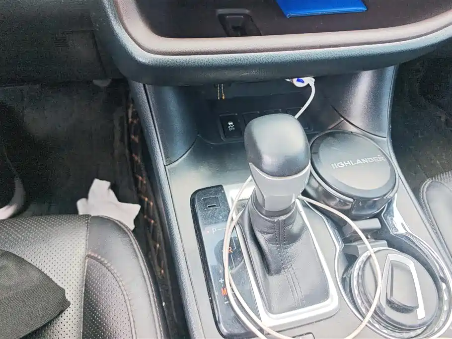 Toyota Highlander 2018 — фото 16