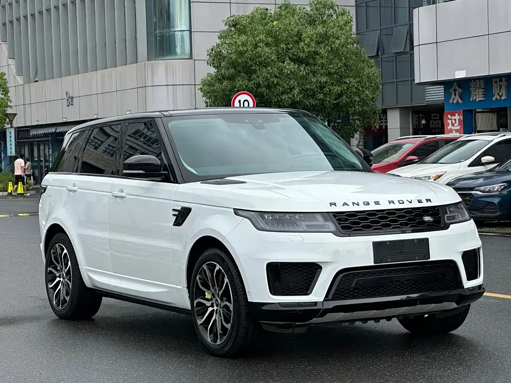 Land Rover Sport 2022