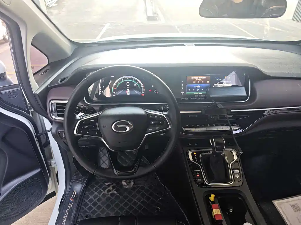 GAC Motor Trumpchi M6 2021 — фото 11