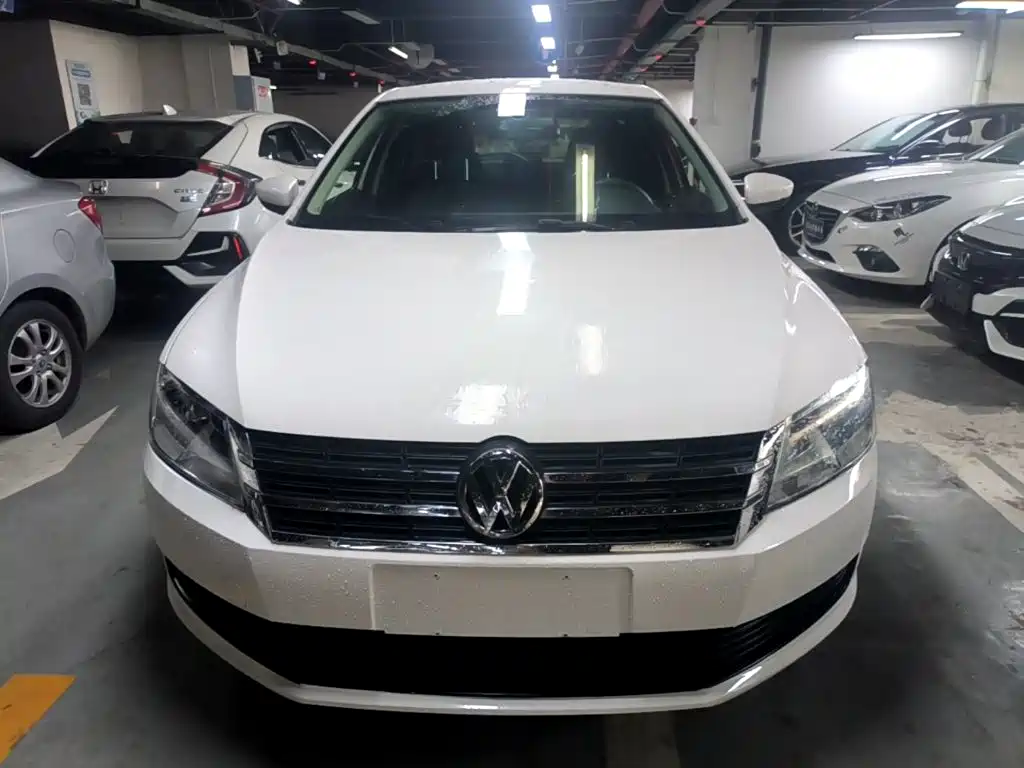 Volkswagen Gran Lavida 2015