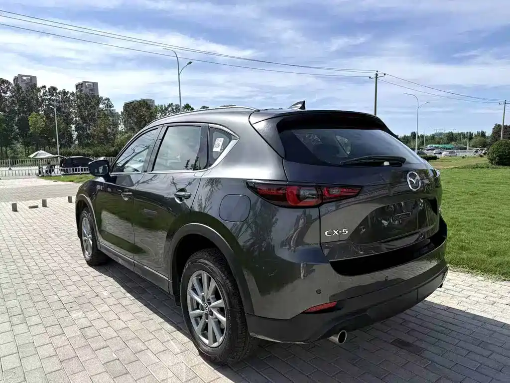 Mazda CX-5 2025