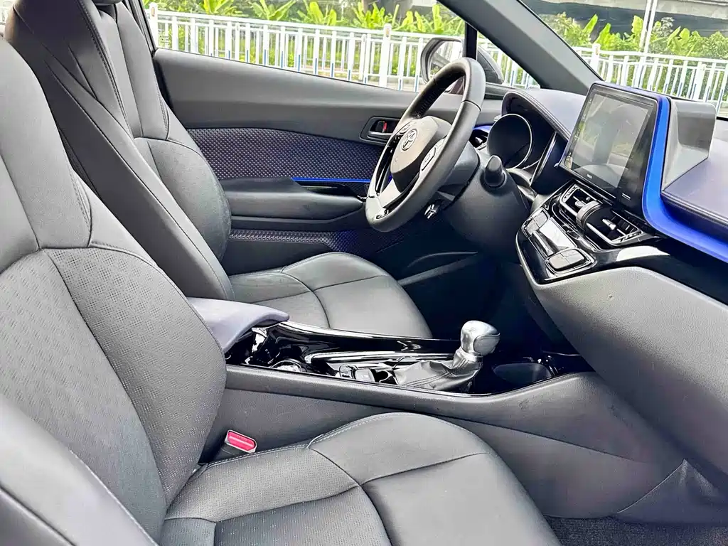 Toyota IZOA 2019 — фото 12