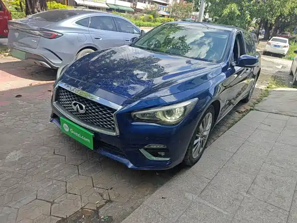 Infiniti Q50L 2018