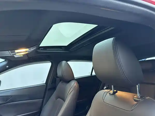 Mazda CX-4 2023