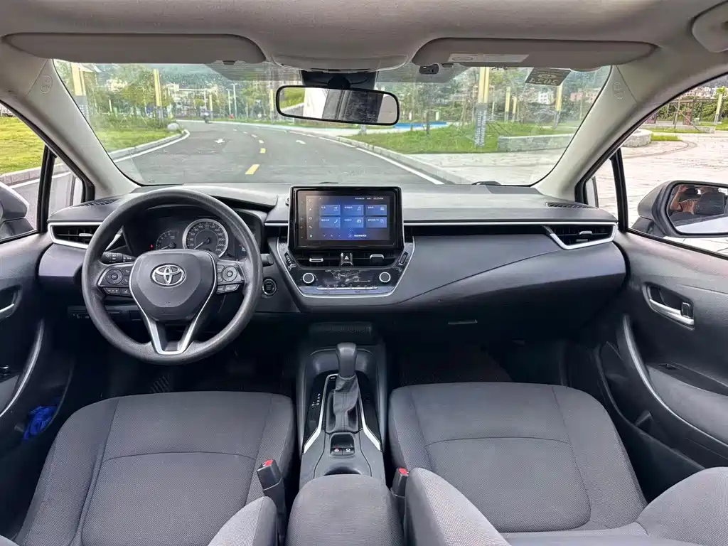Toyota Corolla 2022 — фото 14