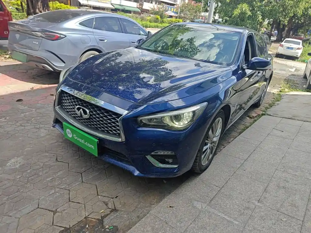 Infiniti Q50L 2018
