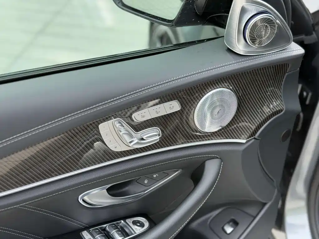 Mercedes-Benz E-Class AMG 2021 — фото 14