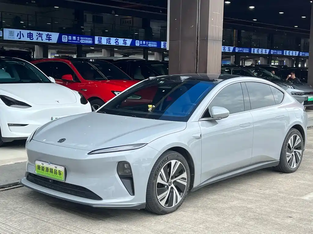 NIO ET5 2023