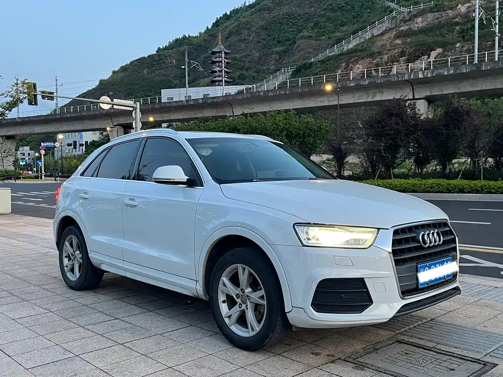 Audi Q3 2017 — фото 3