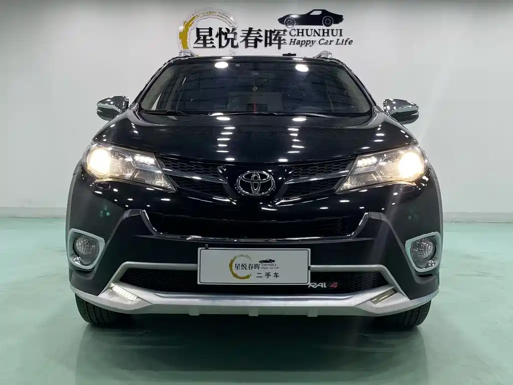 Toyota RAV4 2014