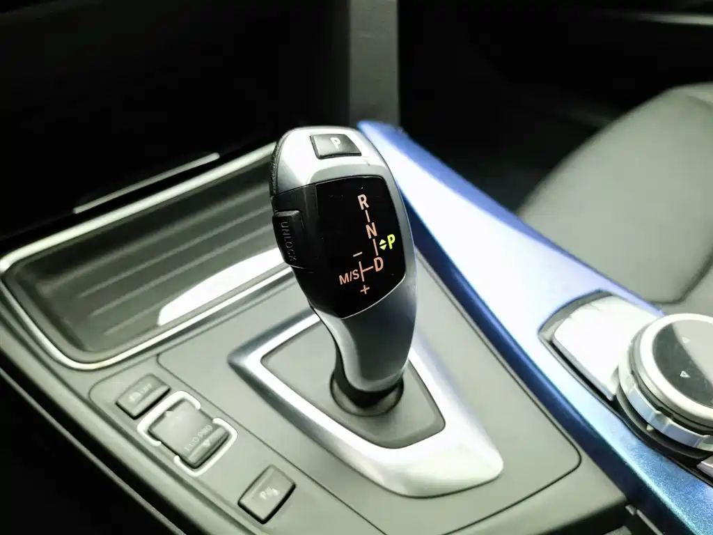 BMW 3 Series 2014 — фото 13
