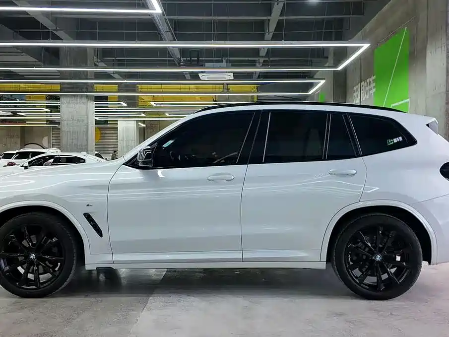 BMW X3 2022 — фото 9