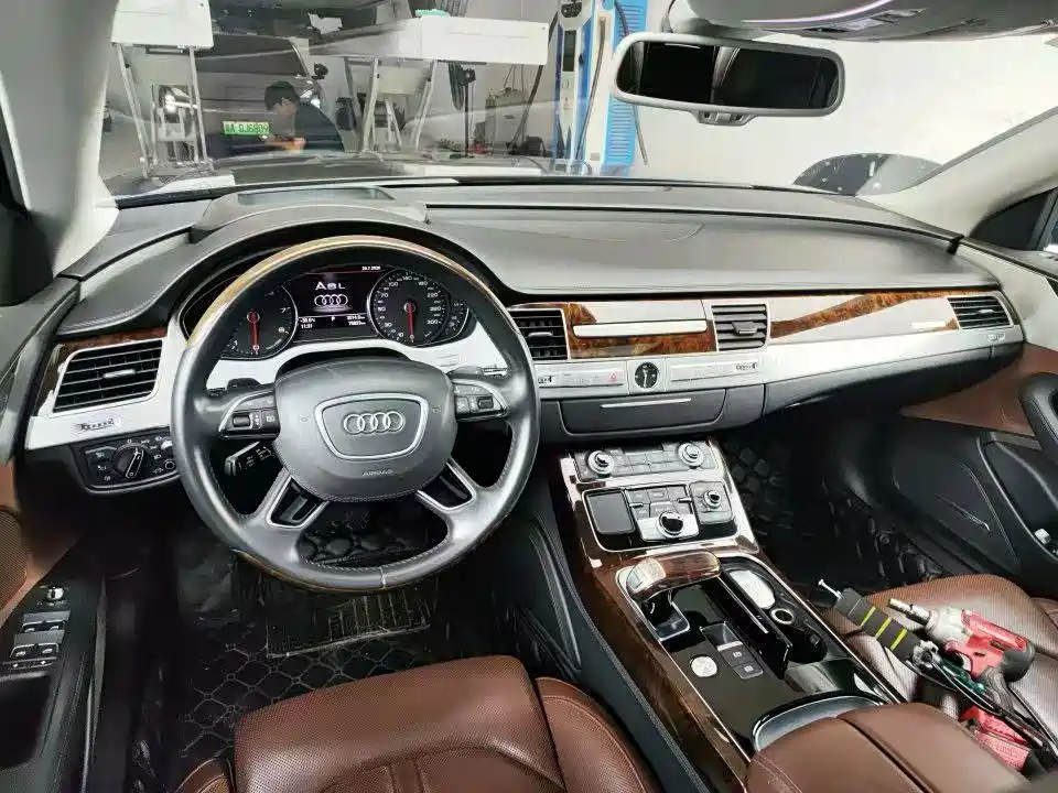 Audi A8 2017