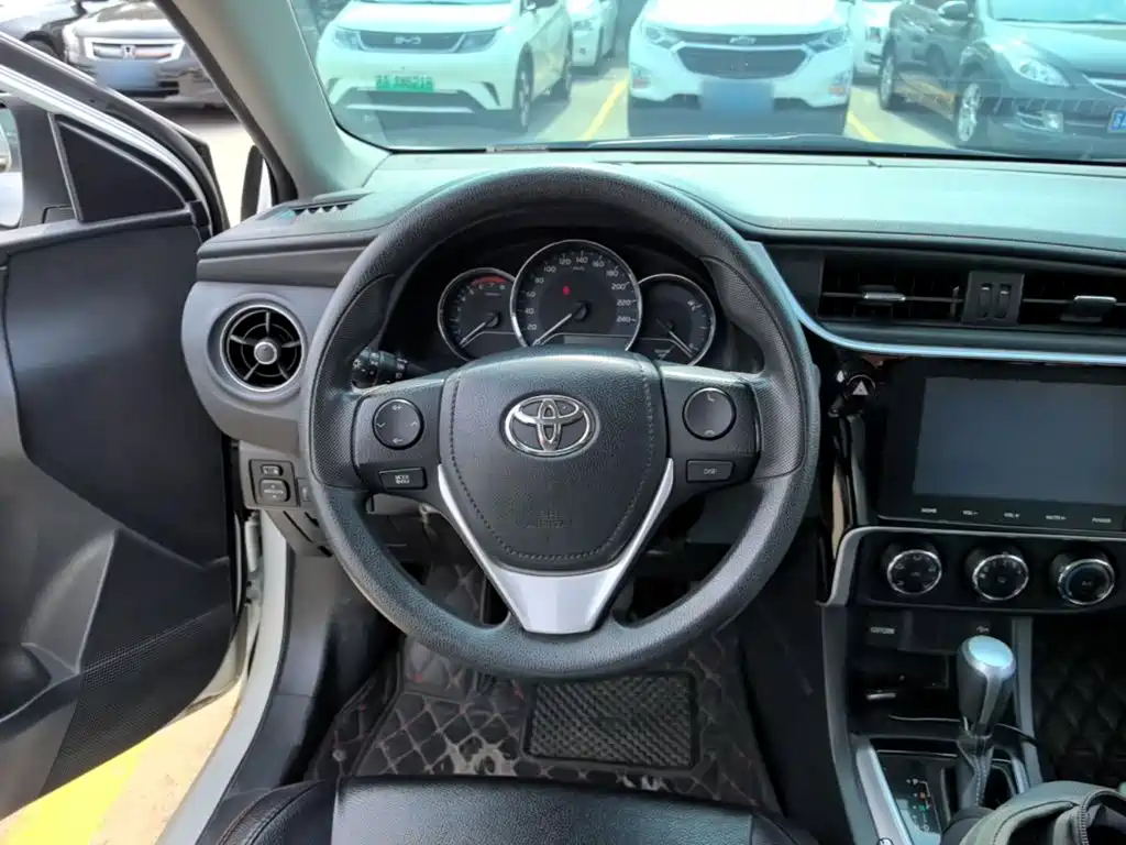 Toyota Levin 2018 — фото 11