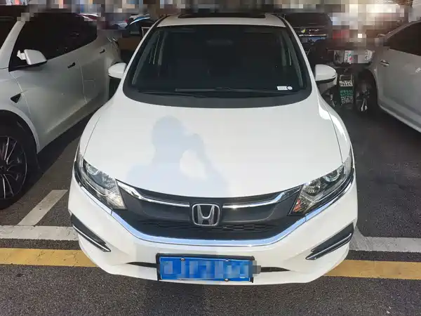 Honda Jade 2019