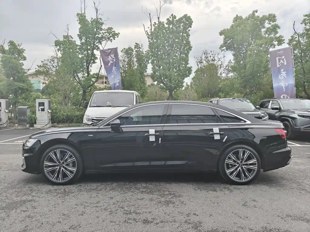 Audi A6L 2024